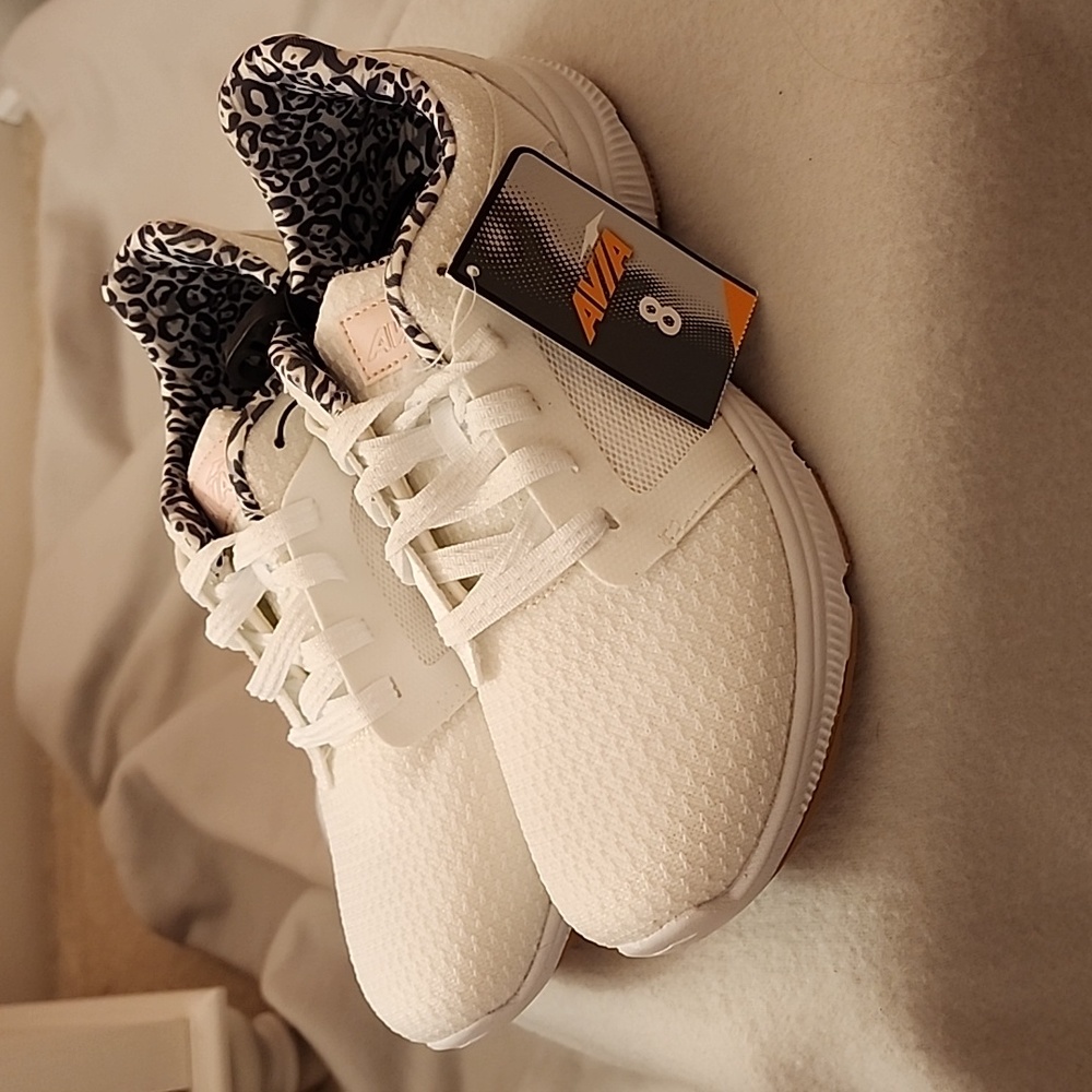 Avia white and pink sneakers